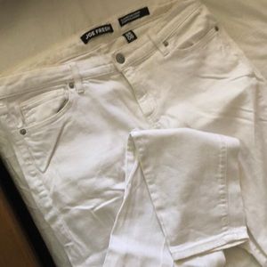 White low waist skinny jeans